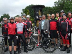 RSV-Unna-Gruppenbild_am_Eulendenkmal