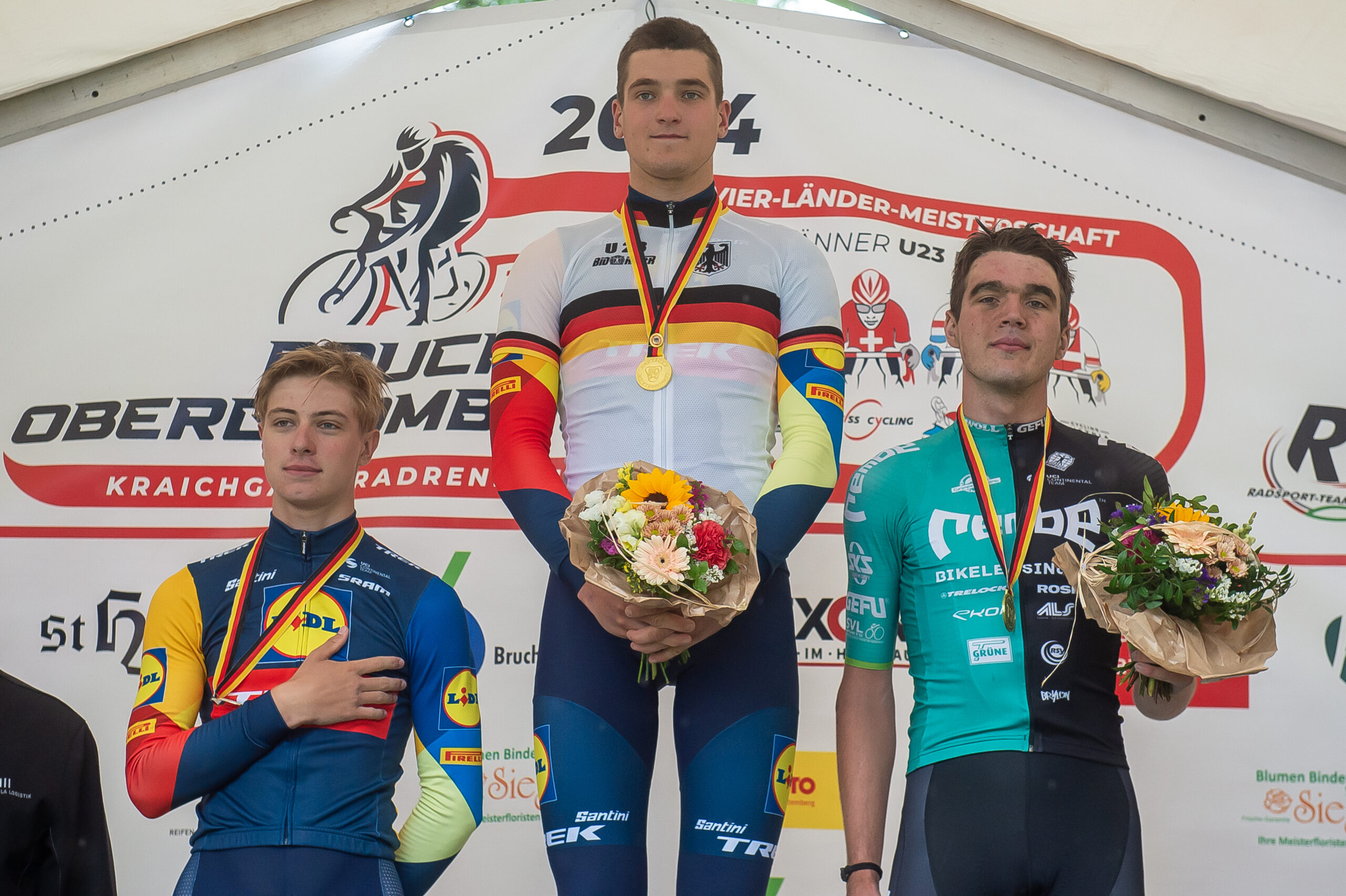 Louis Leidert, Niklas Behrens (beide Trek Lidl )und Julian Borrersch (v.l.n.r.)