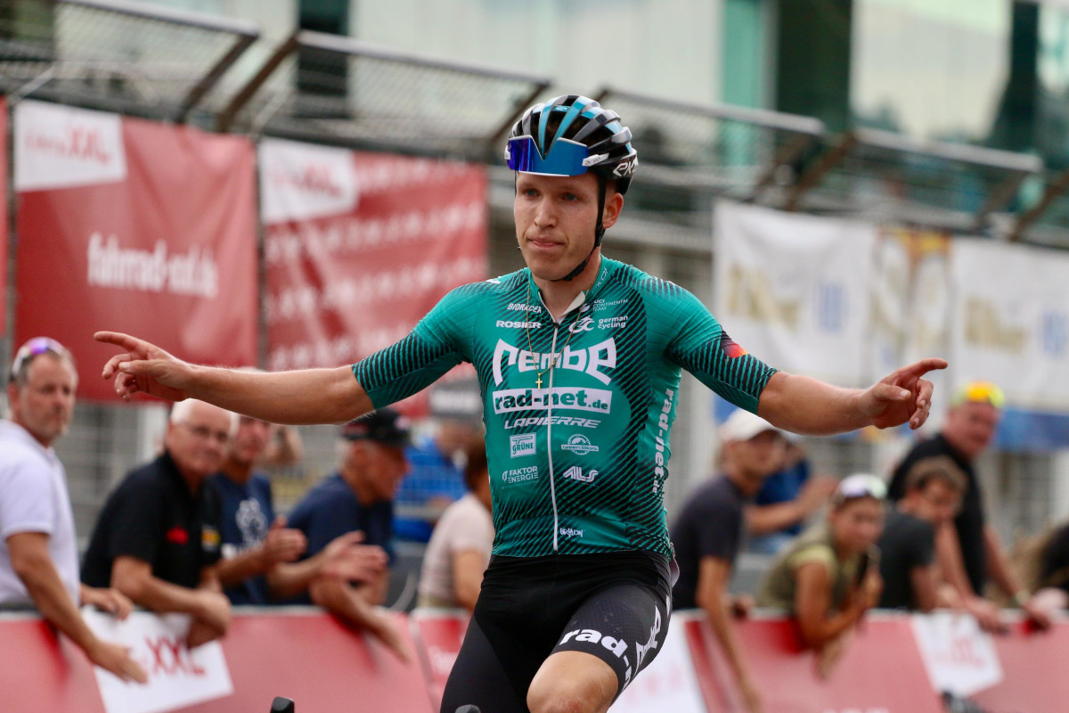 Johannes Adamietz siegte bei der Rad-Bundesliga auf dem Nürburgring. Foto: Dominic Reichert
