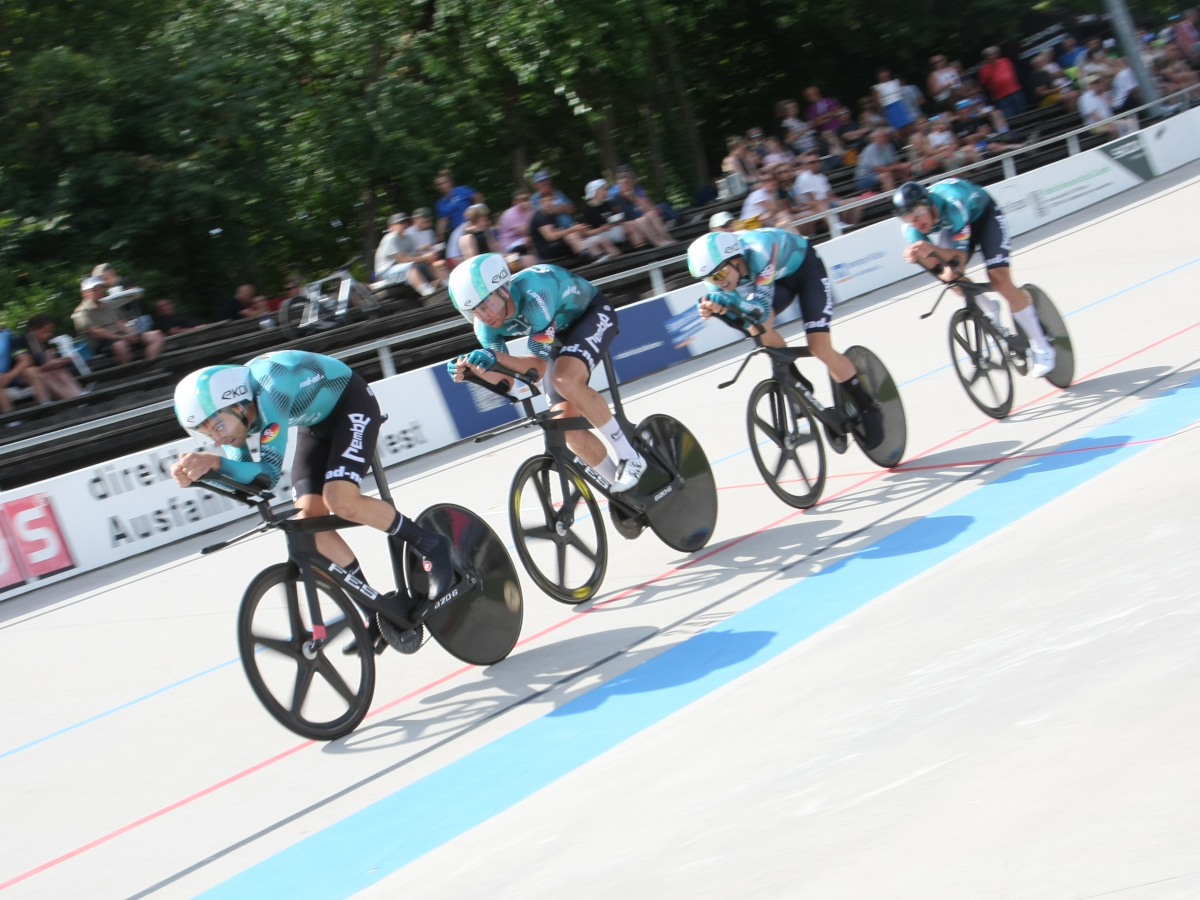 Der REMBE | rad-net-Vierer bei der Bahn-DM. (Foto: Mareike Engelbrecht)
